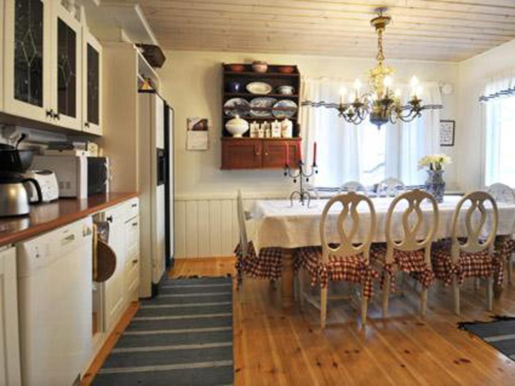Villa Loevkulla With Sauna Loparo Zimmer foto