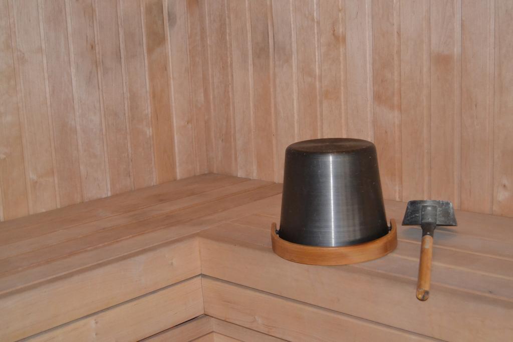 Villa Loevkulla With Sauna Loparo Exterior foto